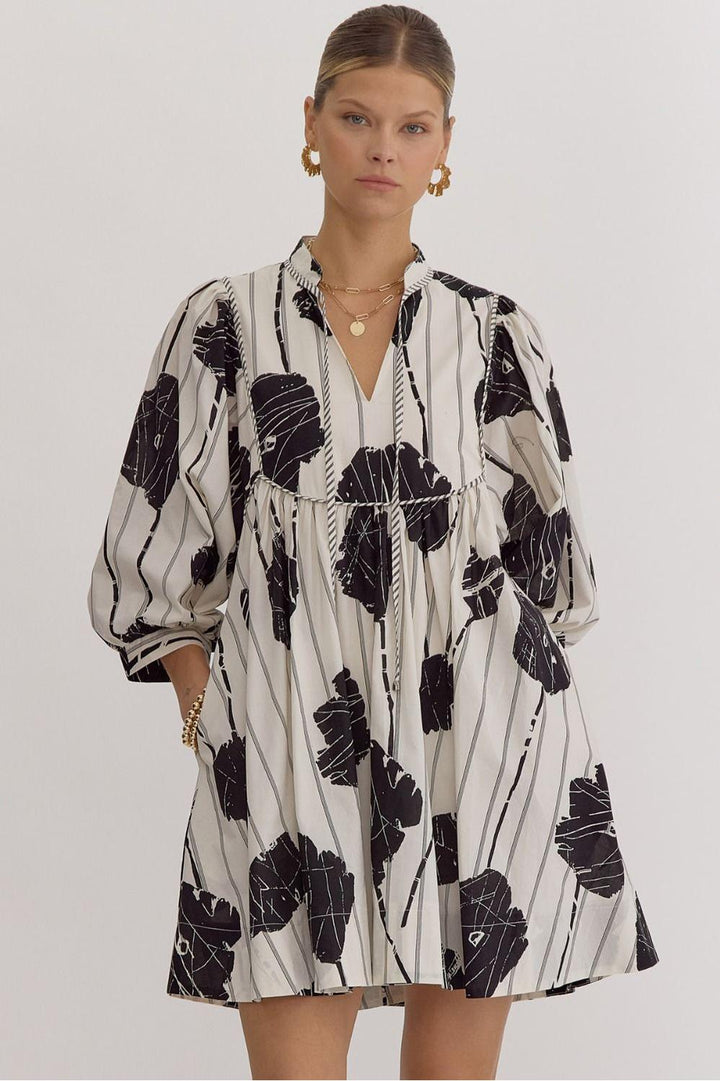 Entro Black and White Printed Dress